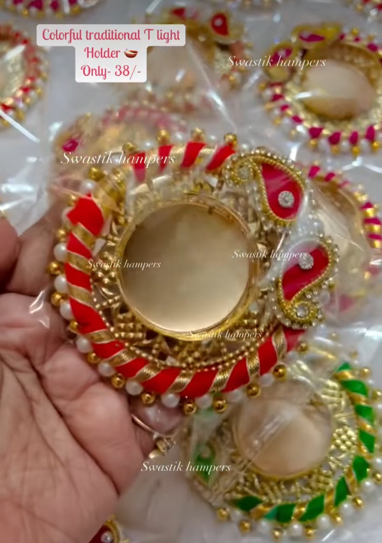 Traditional t light holder