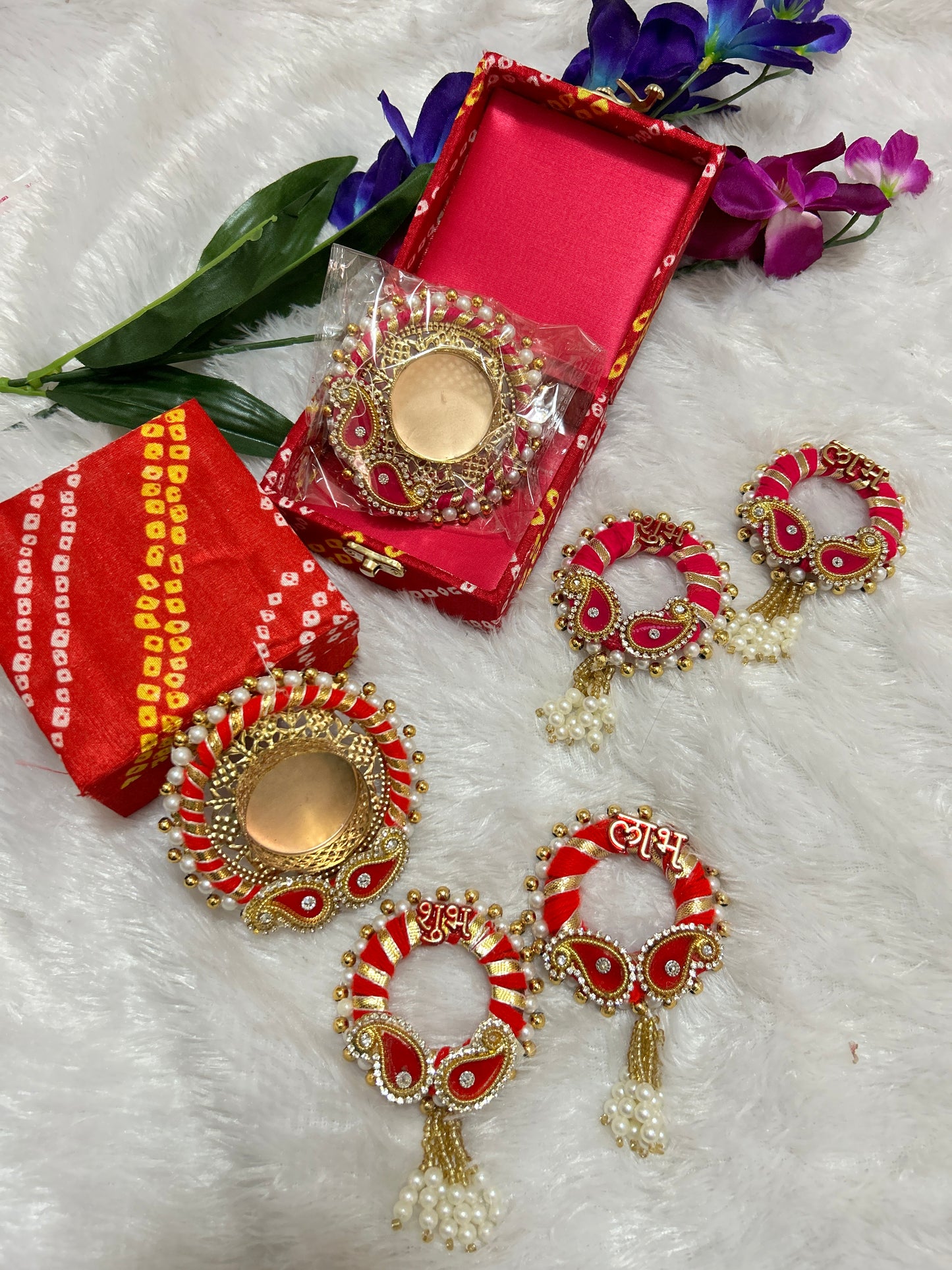 Diwali Hamper with Bandhani Box, Shubh Labh & T-Light Holder (assorted color)