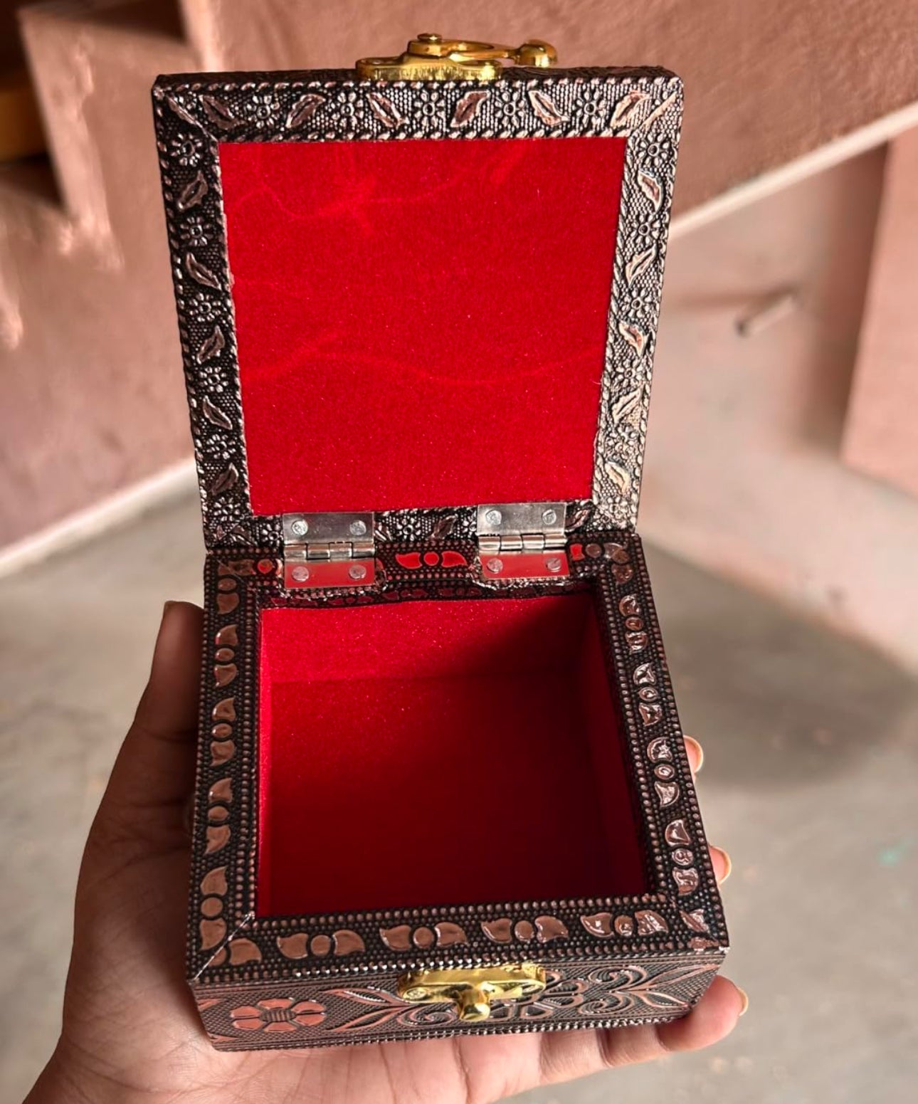 Meenakari Wooden Pichwai Box | Premium Velvet Lined Gift Box | 10x10 cm Return Gift (Assorted color)