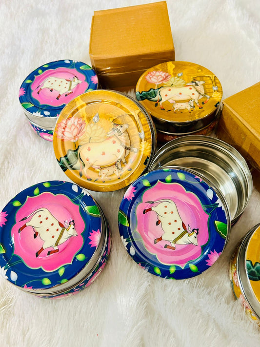 Pichwai full print box