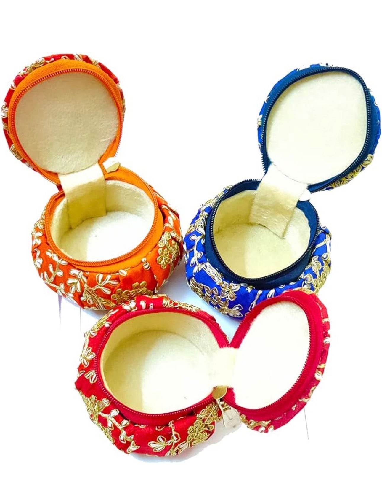 Matki Shape Organiser / Return Gift box- 4  inches