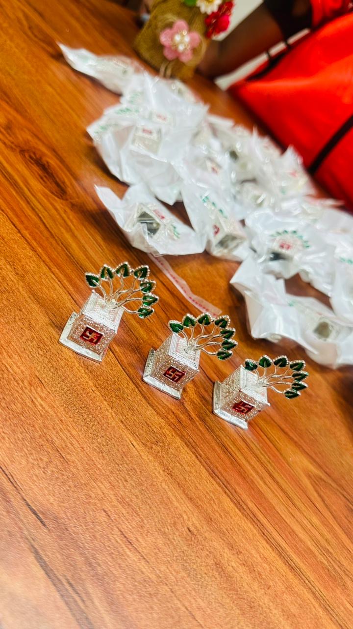 German Silver Tulsi Ji – With Gift Box Packing