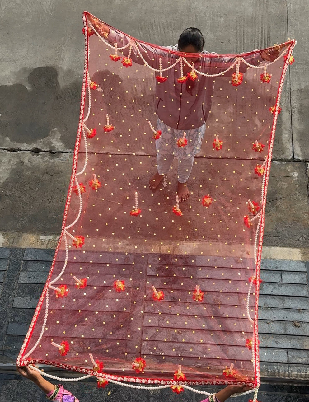 Red Bridal Entry Dupatta with Rose & Pearl Hangings