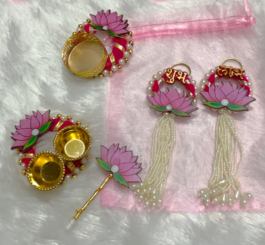 Lotus theme hamper