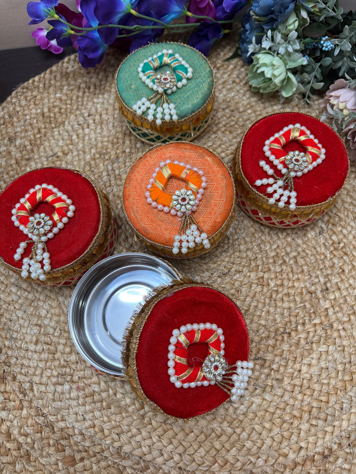 Lohri & Sankranti Decorated Stainless Steel Gift Box – 4 Inch | Festive Return Gift Box