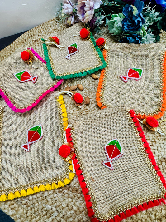 Sankranti / Lohri Jute Potli Bag (5 × 7 Inch) | Tilgul Prasad & Festive Return Gift