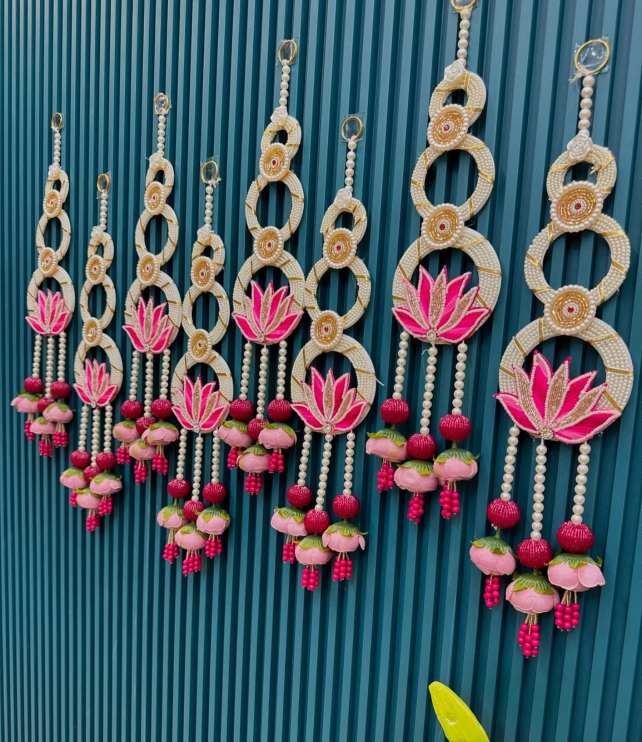Lotus pearl hanging (pair)