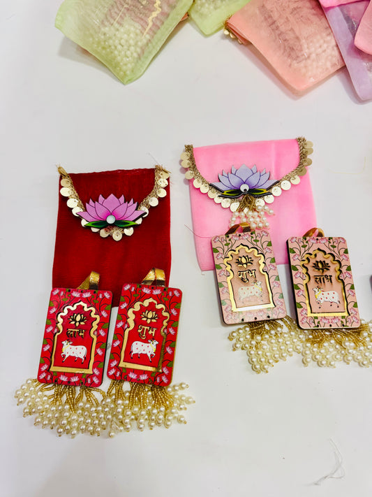 Organza Lotus Pouches with Pichwai Shubh Labh
