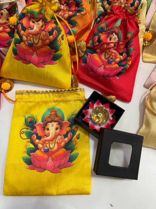 Ganesh potli with lotus diya in box