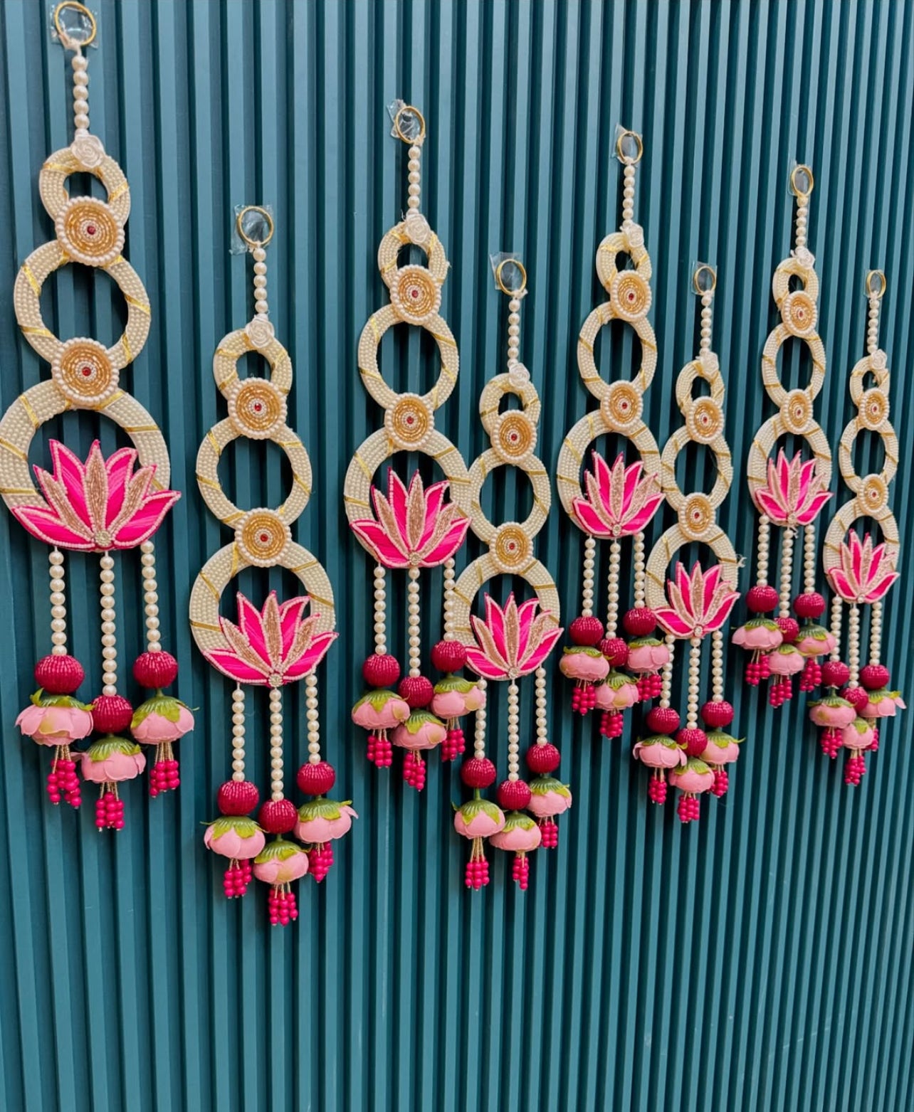 Lotus pearl hanging (pair)