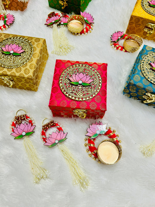 Lotus theme hamper