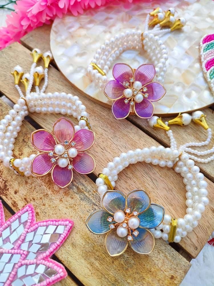 Pearl Flower Bracelet