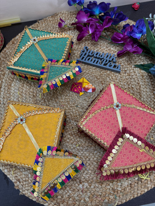 Banarasi Gota Detailing Kite Box (5×5×2 Inch) | Lohri & Makar Sankranti Gift Box