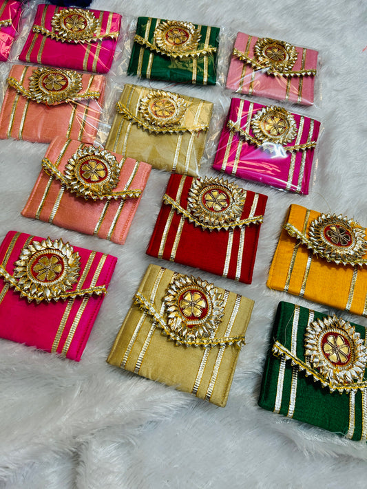Vibrant gota pouch