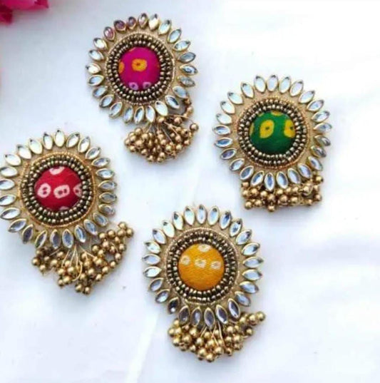 Bandhej pearl broch