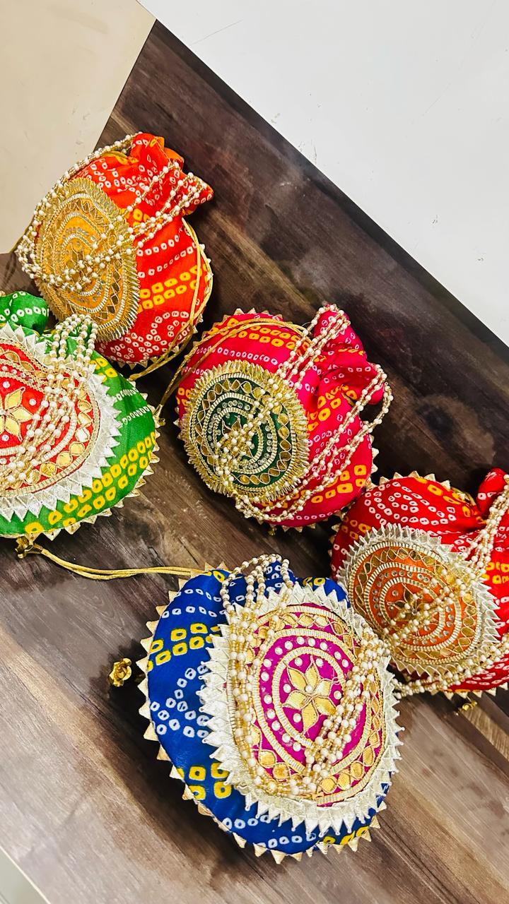 Bandhej gota potli
