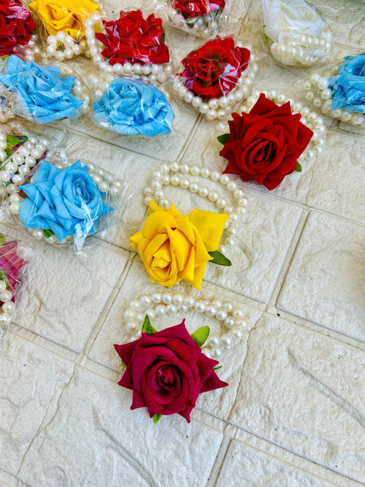 Rose pearl bracelet