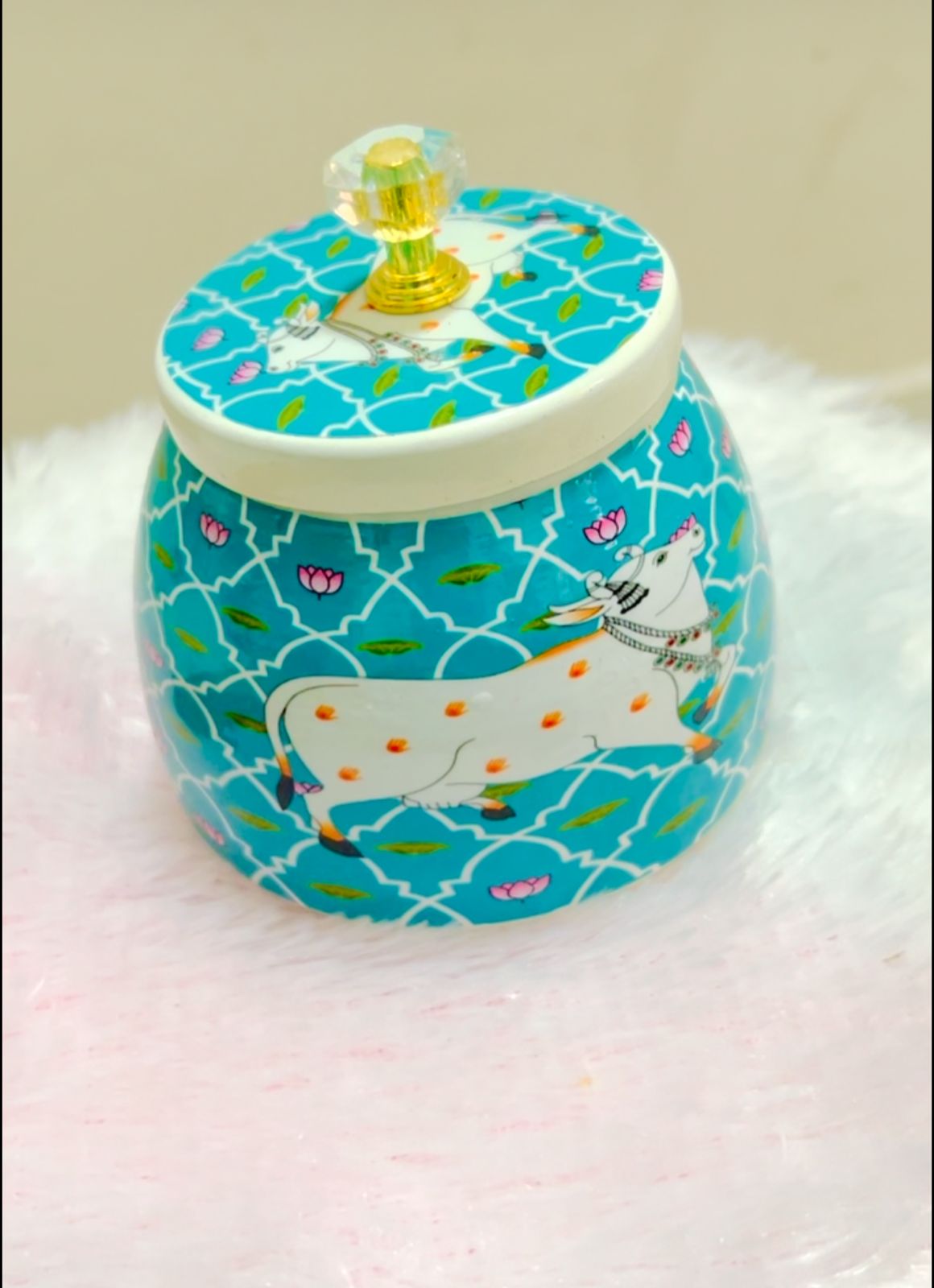 Pichwai Jar