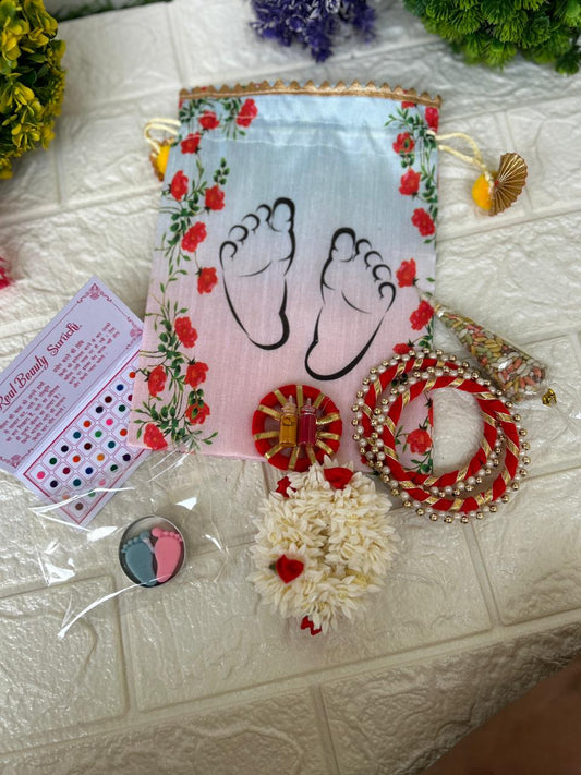 Baby shower hamper